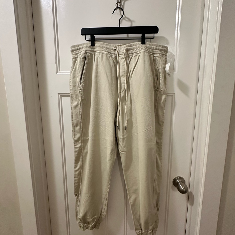 Gap jogger pants